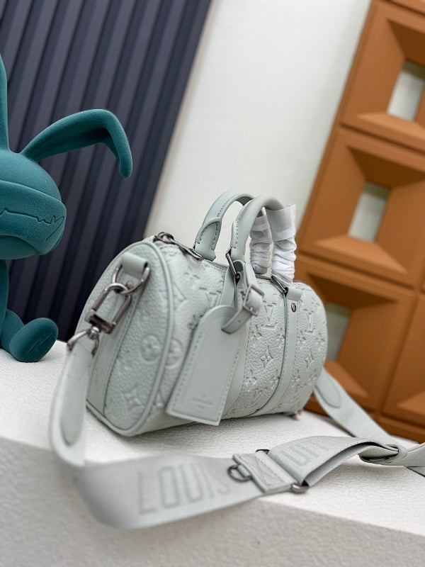 Anum Bags ln Luxury Bag --81396