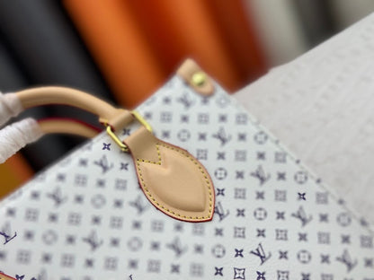 Anum Bags ln Luxury Bag --76948