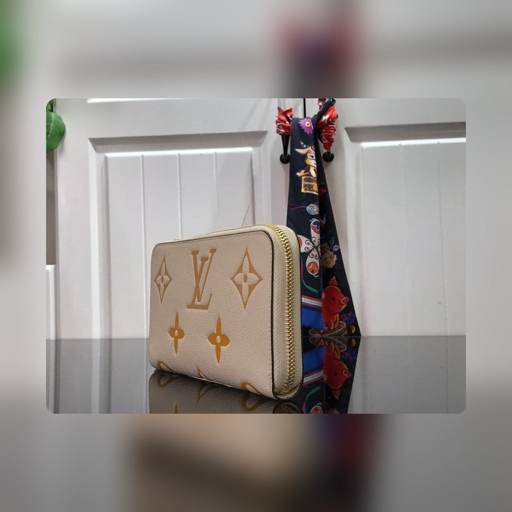 Anum Bags Detail