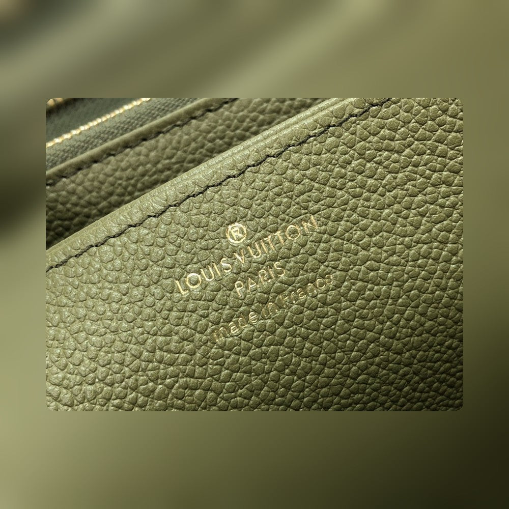 Anum Bags Detail