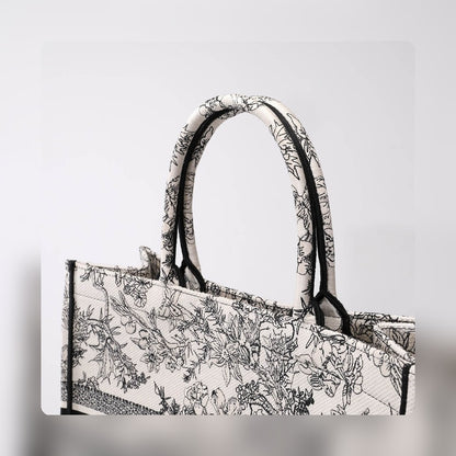 Anum Bags Detail