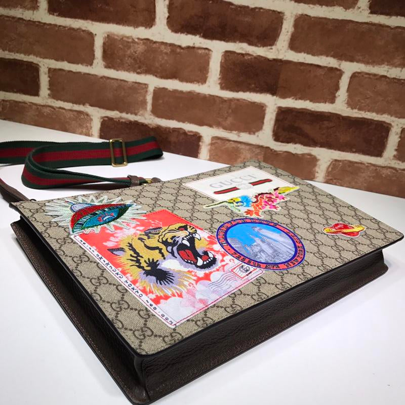 Anum Bags Detail
