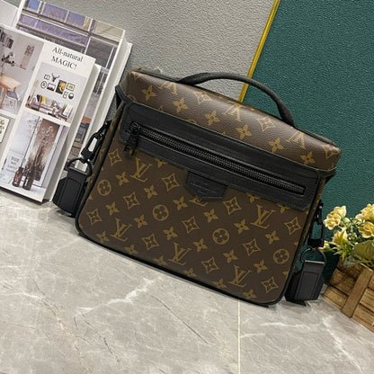Anum Bags ln Luxury Bag --71339