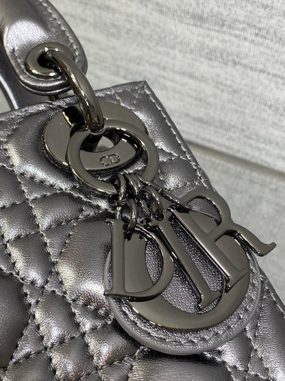 new-designer-premium-bags-nm16471