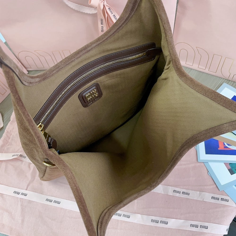 Anum Bags Miun Miun Luxury Bag --122489