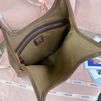 Anum Bags Miun Miun Luxury Bag --122489