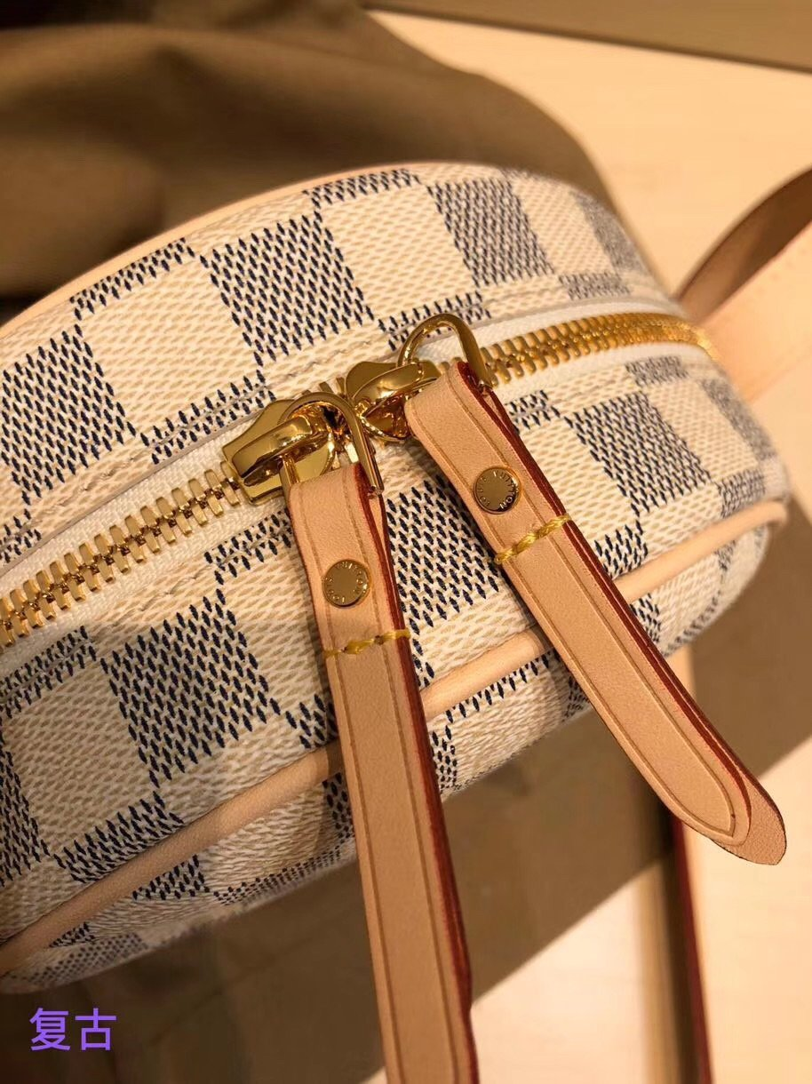 Anum Bags Detail