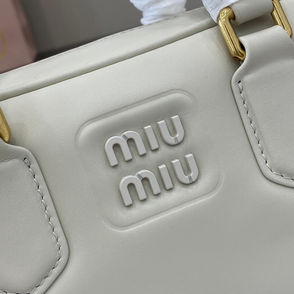 Anum Bags Miun Miun Luxury Bag --122189