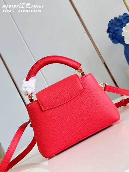 Anum Bags ln Luxury Bag --96647