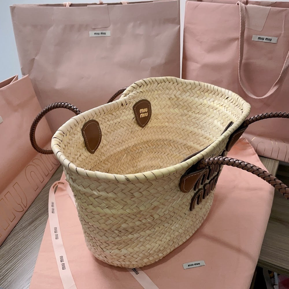 Anum Bags Miun Miun Luxury Bag --123671