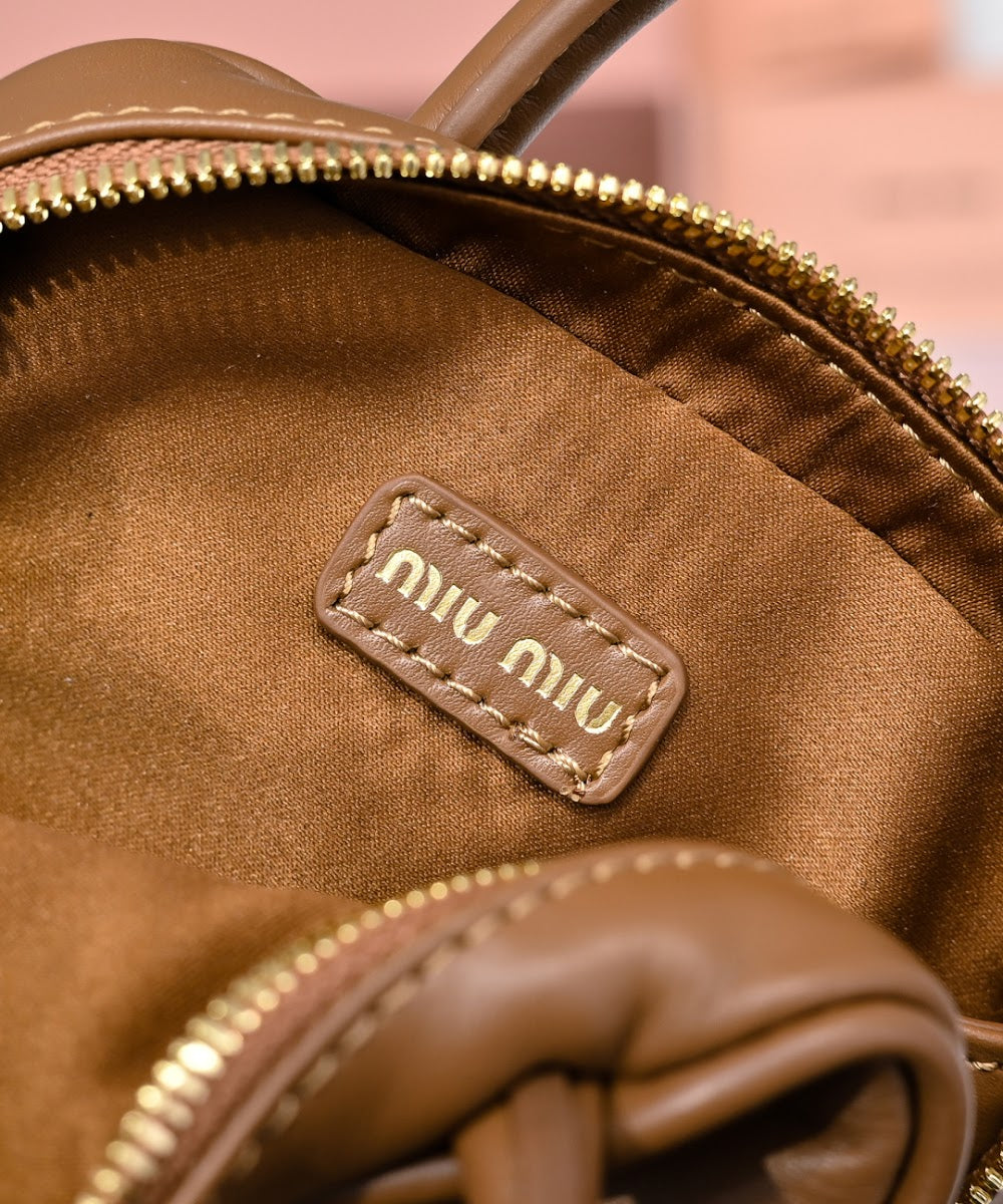 Anum Bags Miun Miun Luxury Bag --123625