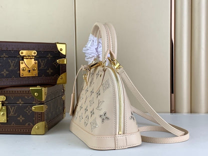 Anum Bags ln Luxury Bag --61785