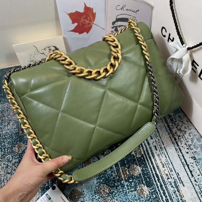 Anum Bags Detail