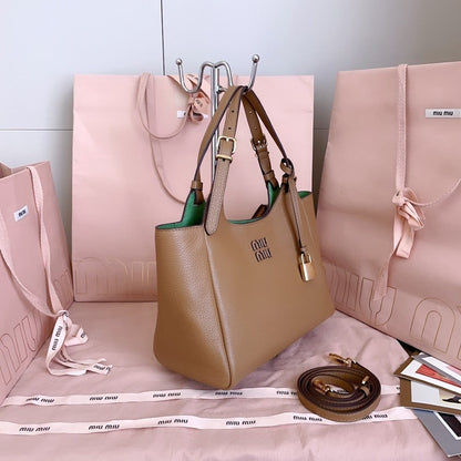 Anum Bags Miun Miun Luxury Bag --122633