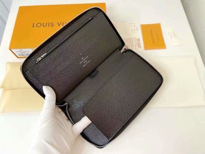 Anum Bags ln Luxury Bag --77933