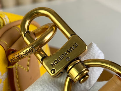 Anum Bags ln Luxury Bag --62195