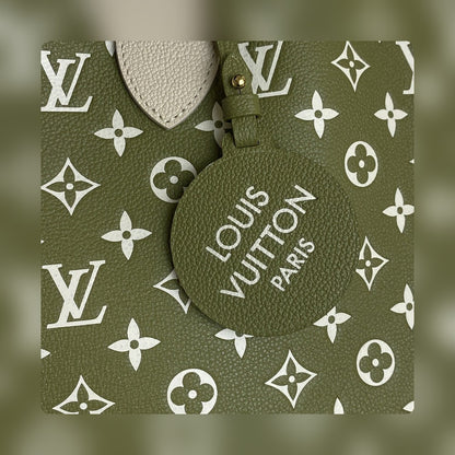 Anum Bags Detail