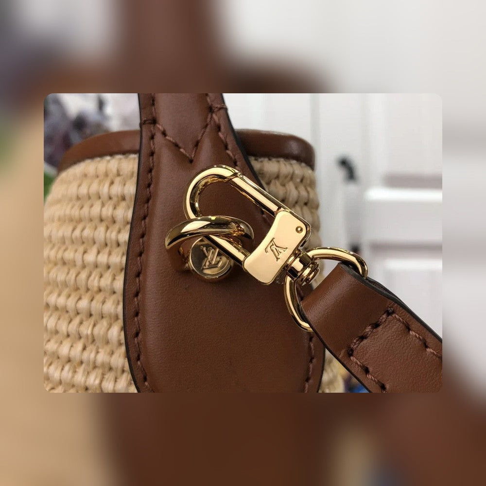 Anum Bags Detail