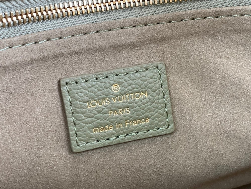 Anum Bags ln Luxury Bag --61831