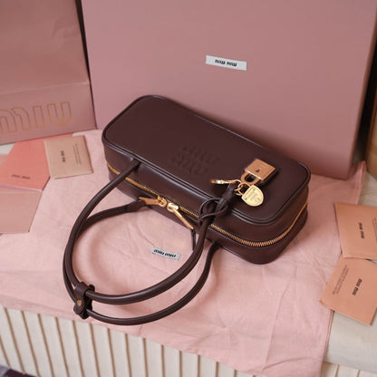 Anum Bags Miun Miun Luxury Bag --123555