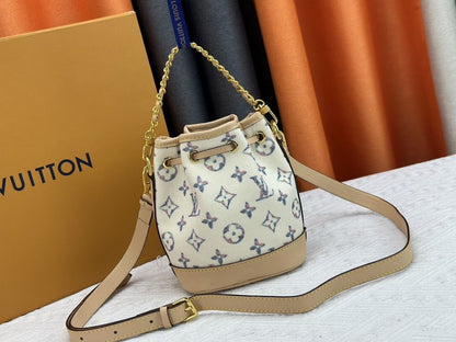 Anum Bags ln Luxury Bag --76137
