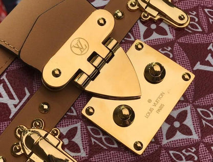 Anum Bags Detail