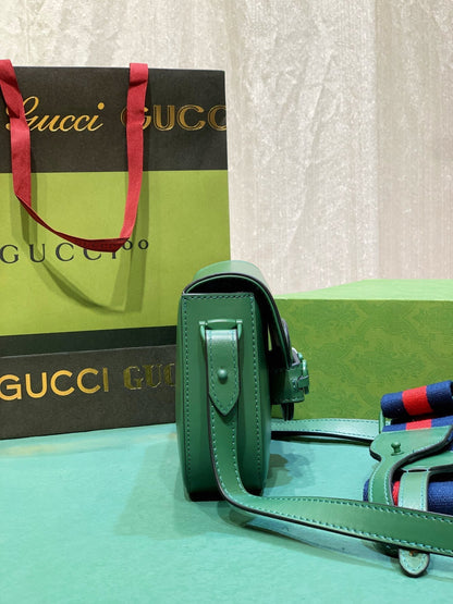 Anum Bags Detail