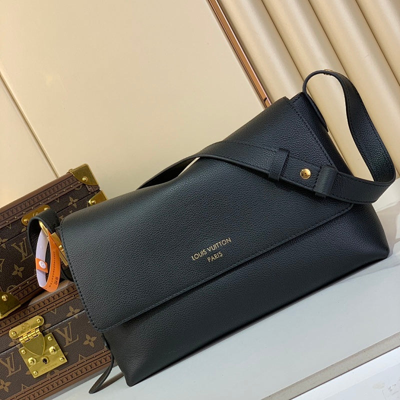 Anum Bags ln Luxury Bag --62633