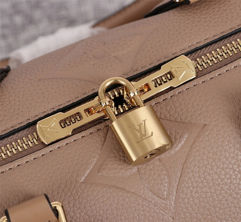 Anum Bags ln Luxury Bag --78221