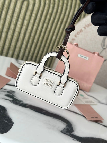 Anum Bags Miun Miun Luxury Bag --122143