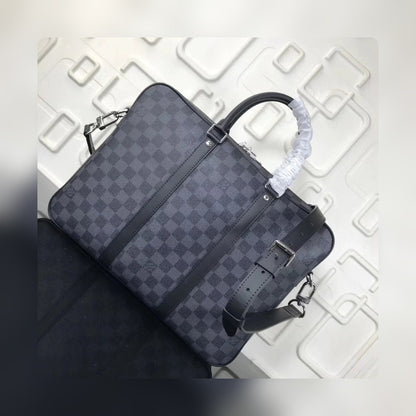 Anum Bags Detail