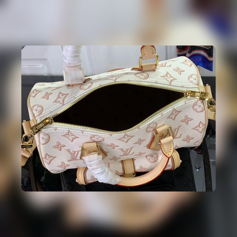 Anum Bags Detail