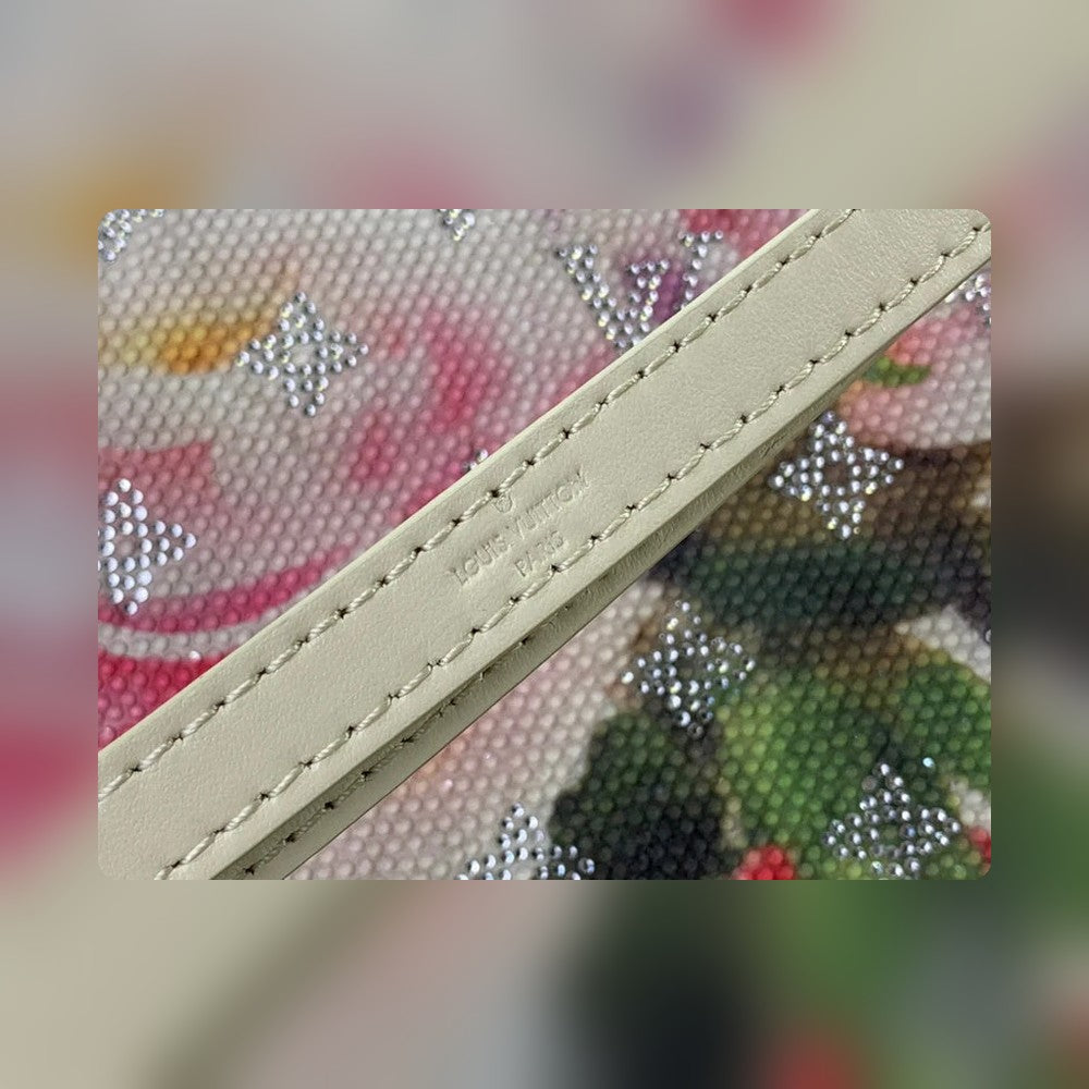 Anum Bags Detail