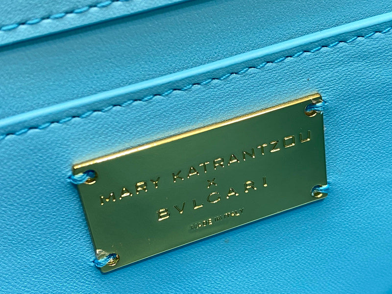 Anum Bags Detail