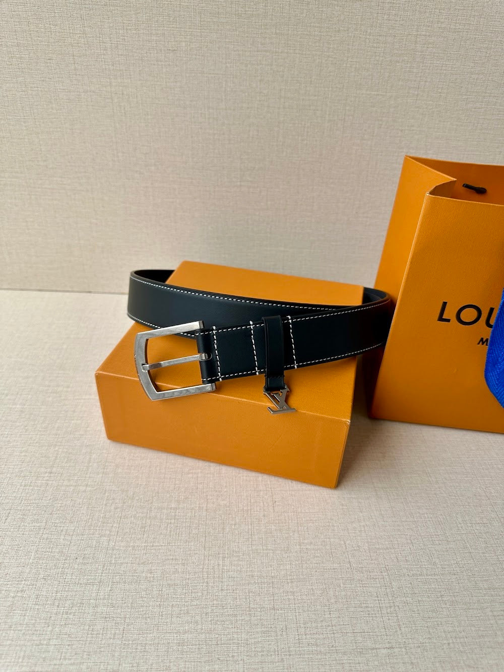 Anum Bags ln Luxury Belt --100411