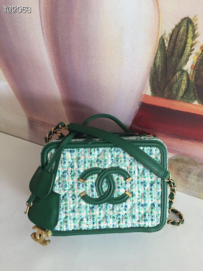 Anum Bags Detail