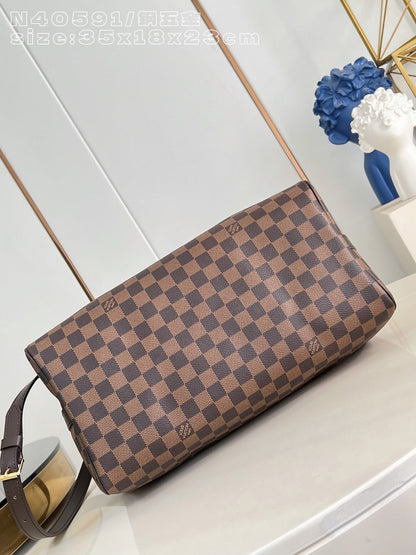 Anum Bags ln Luxury Bag --95975