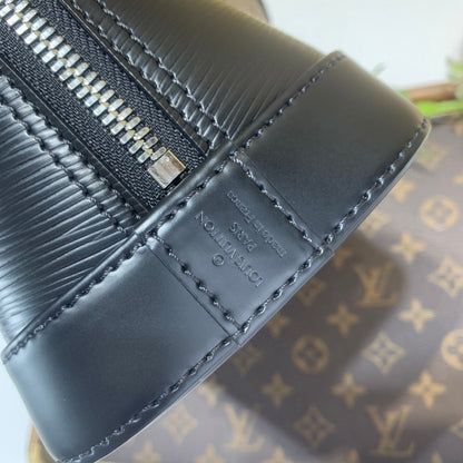 Anum Bags ln Luxury Bag --59763