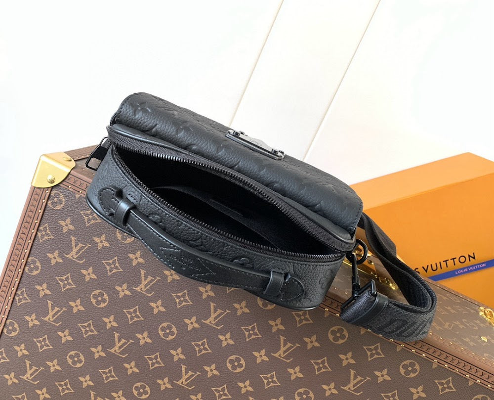 Anum Bags ln Luxury Bag --71178