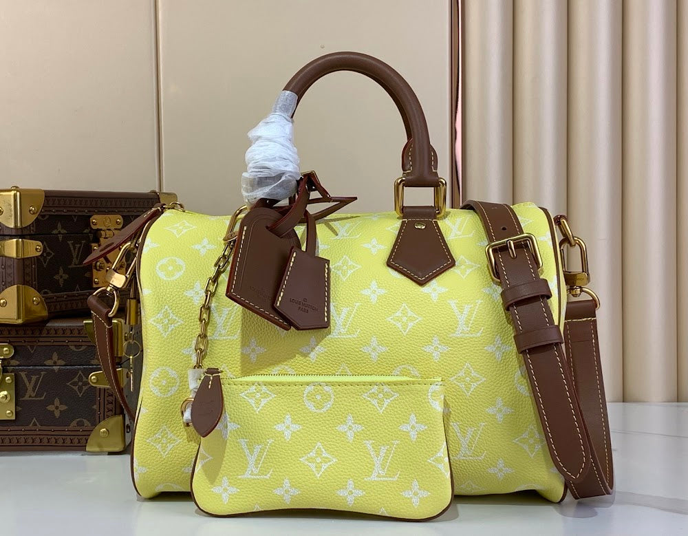 Anum Bags ln Luxury Bag --69772
