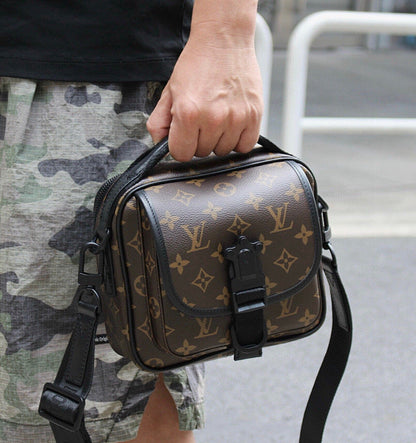 Anum Bags ln Luxury Bag --70614