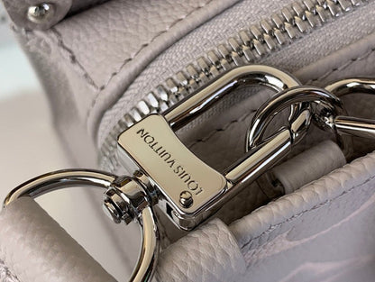 Anum Bags ln Luxury Bag --62613
