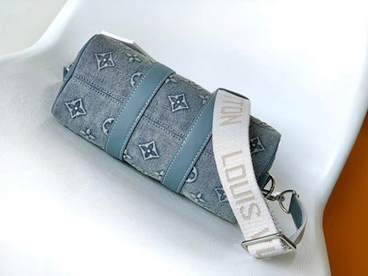 Anum Bags ln Luxury Bag --70071