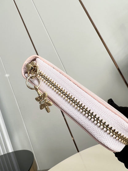 Anum Bags ln Luxury Bag --96092