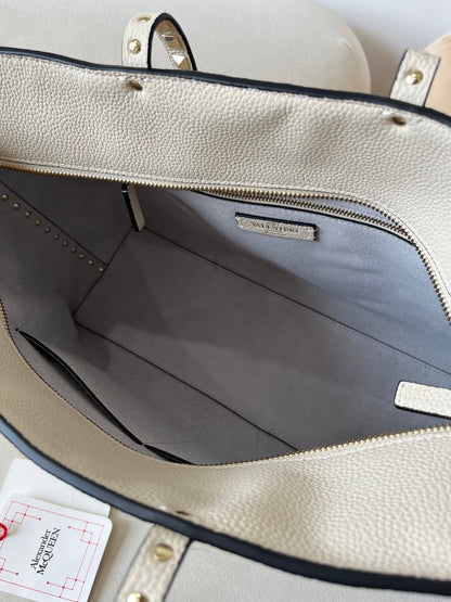 Anum Bags valentine Luxury Bag --72878