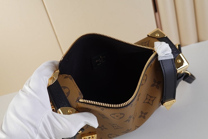 Anum Bags ln Luxury Bag --61577