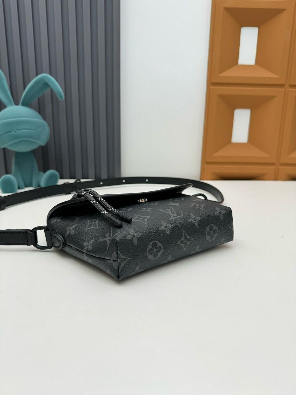 Anum Bags ln Luxury Bag --70835