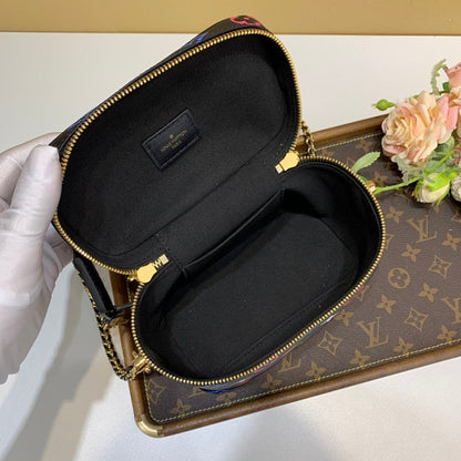 Anum Bags ln Luxury Bag --59364