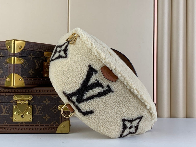 Anum Bags ln Luxury Bag --61992