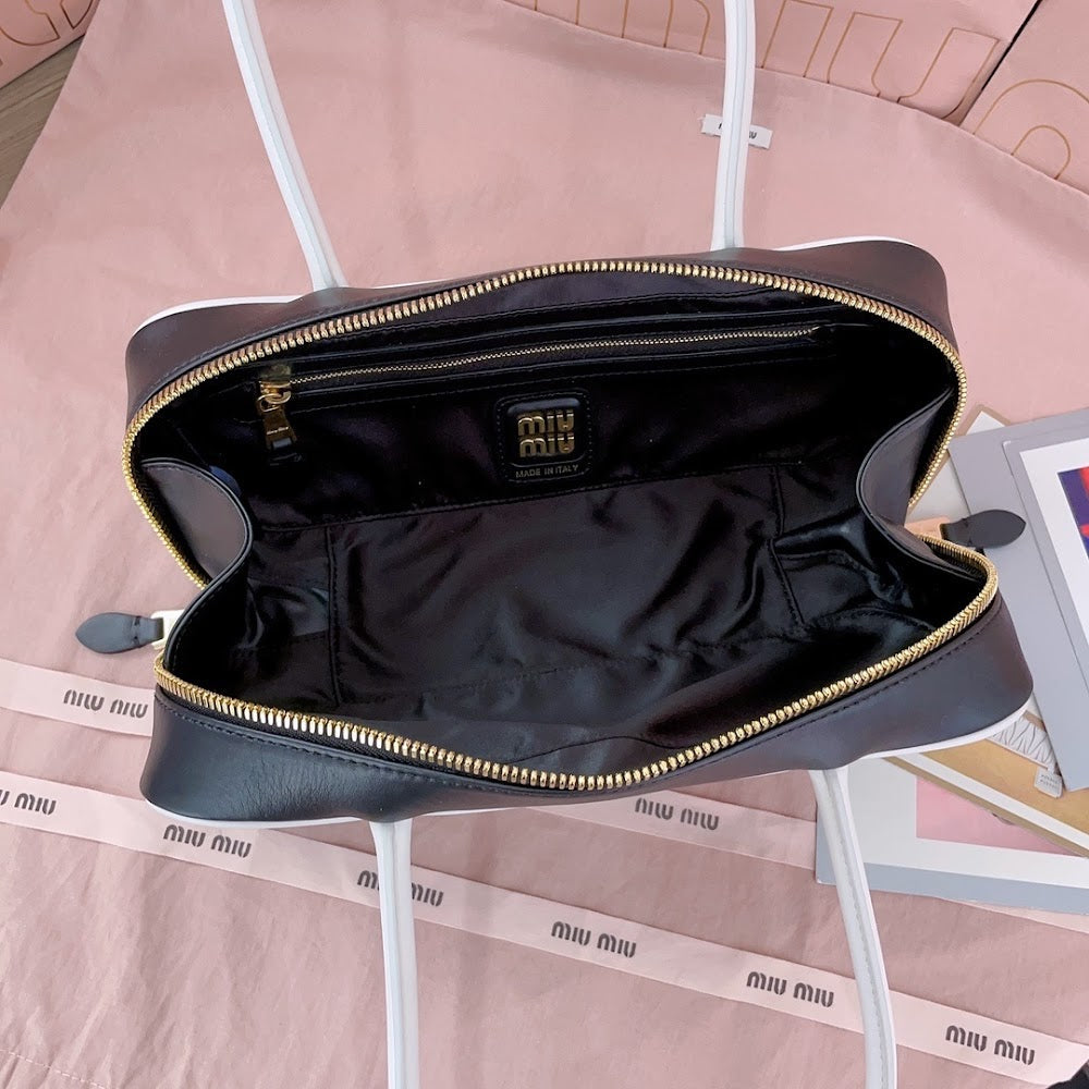 Anum Bags Miun Miun Luxury Bag --123018